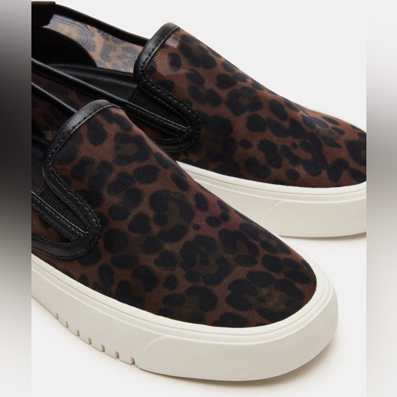 STEVE MADDEN MURPHY BLACK/LEOPARD LOW-TOP SNEAKER: - Picture 14 of 16